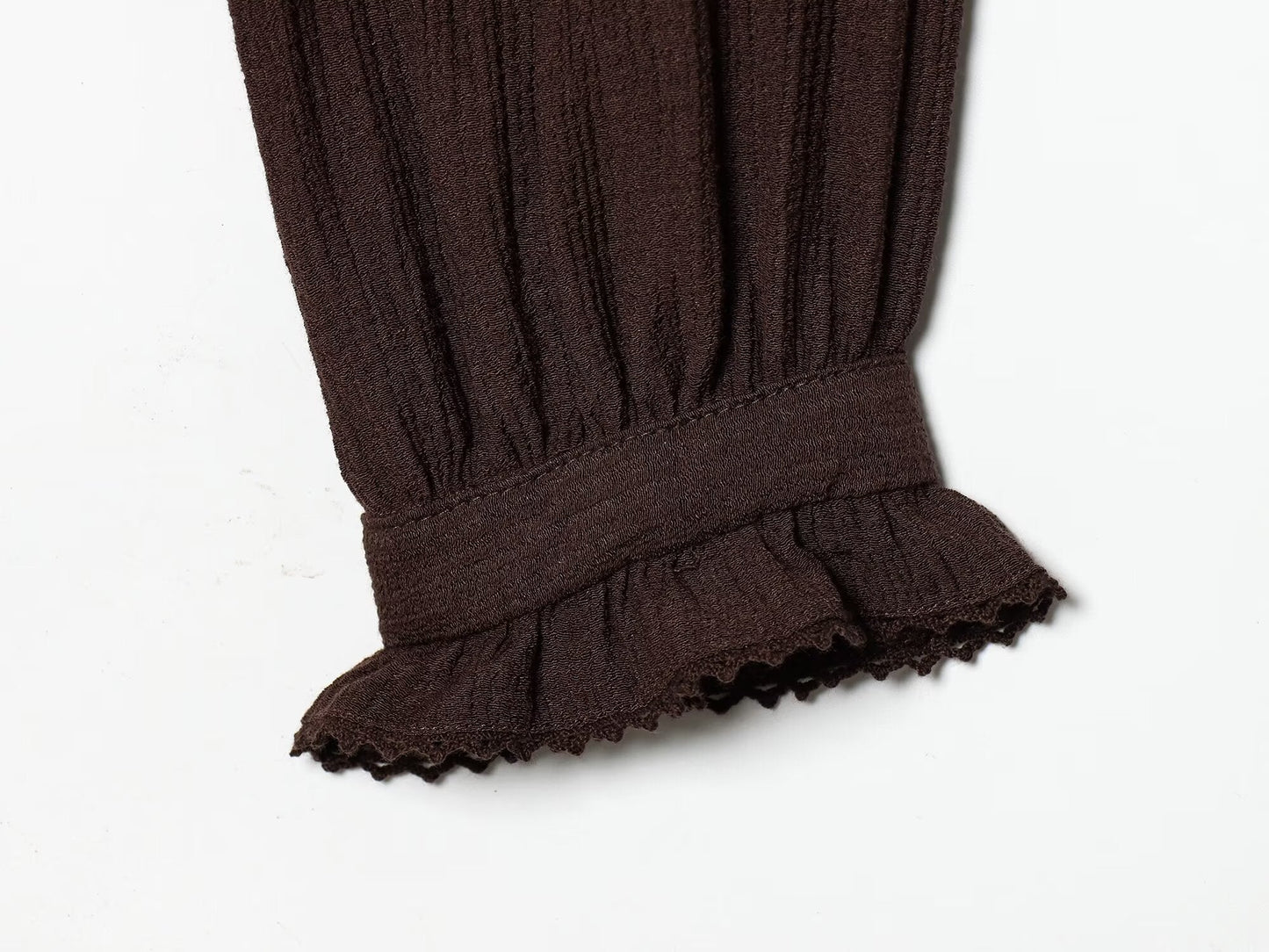 Women's V-neck pleated embroidered shirt