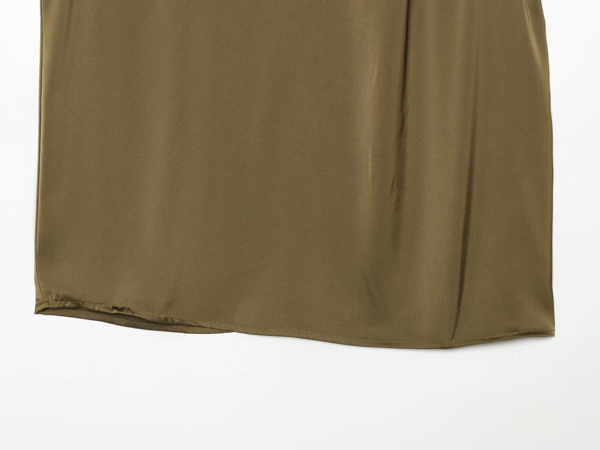 Women's shoulder button decoration satin textured top