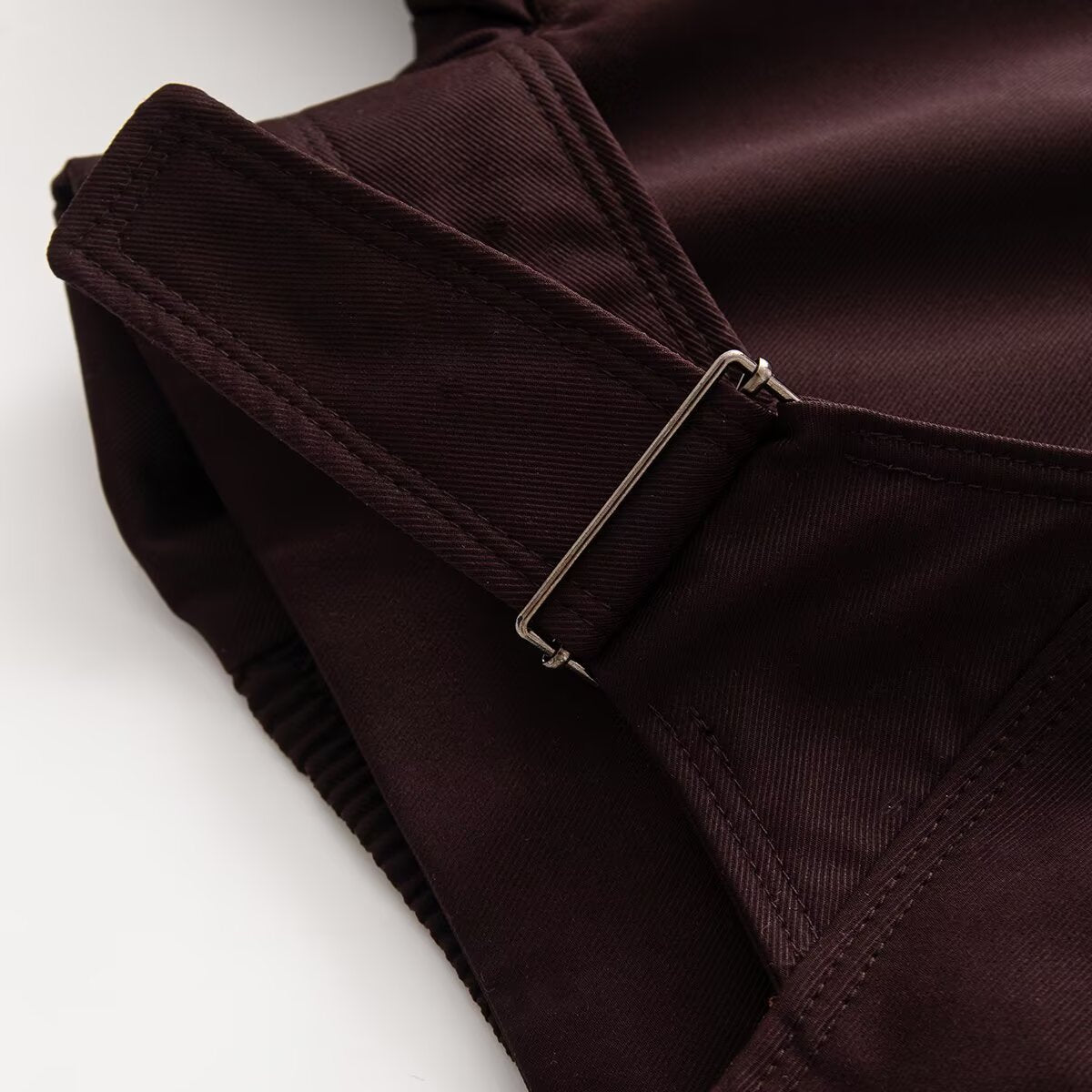 Women's long sleeved lapel short Coat