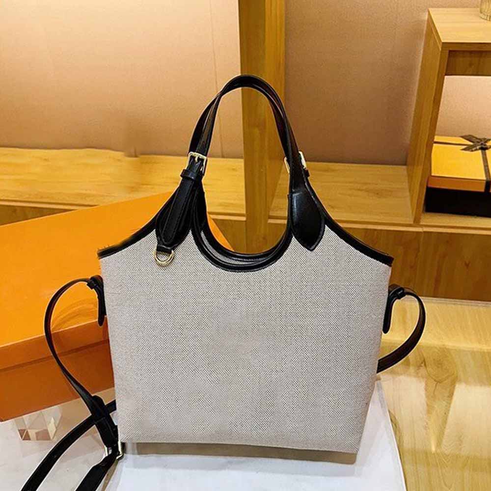 Women's new high-quality large-capacity portable messenger bag