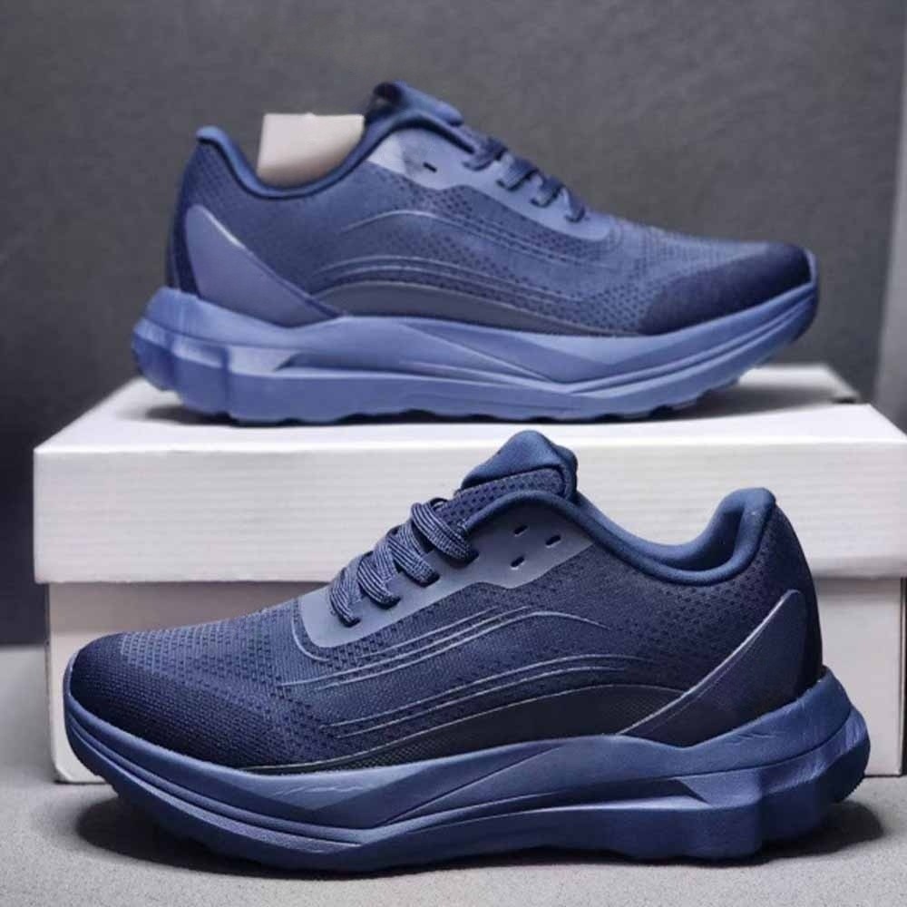 2026 new ultra-light breathable mesh sports casual couple shoes have a shoe box