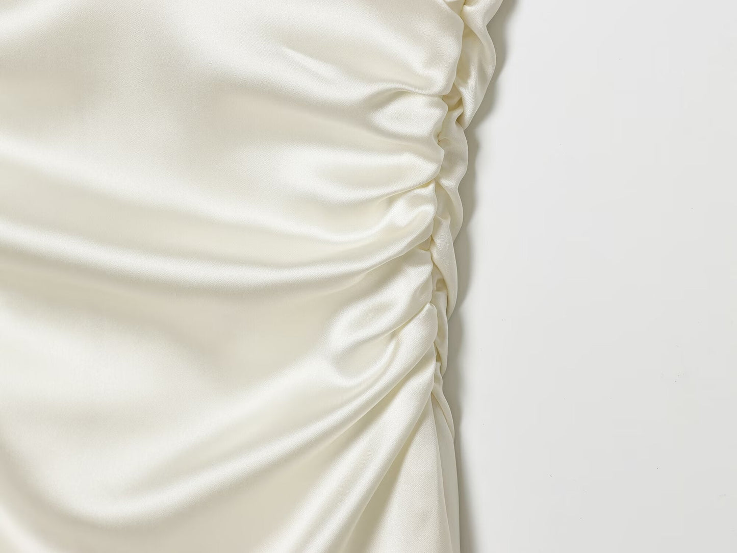Women's pleated decorative satin texture mini dress