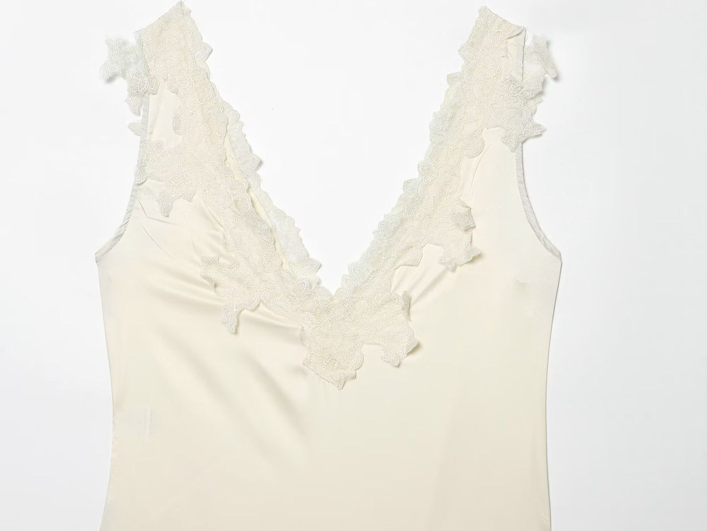 Women's lace decorated satin textured bodysuit