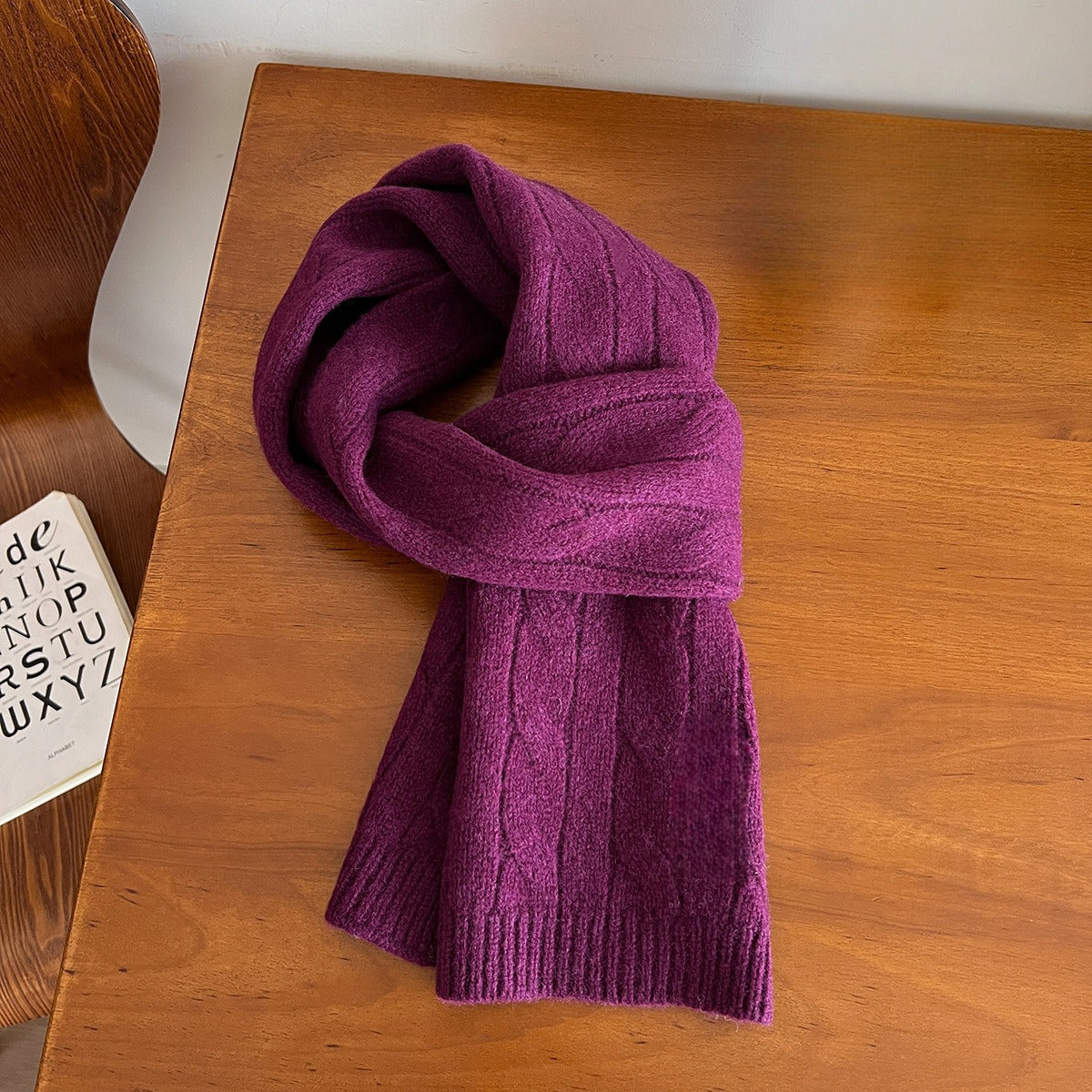 New warm retro embroidery knitted scarf