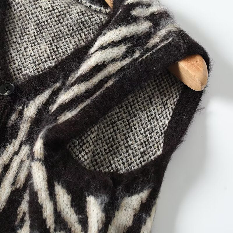 Women's printed striped V-neck knitted vest