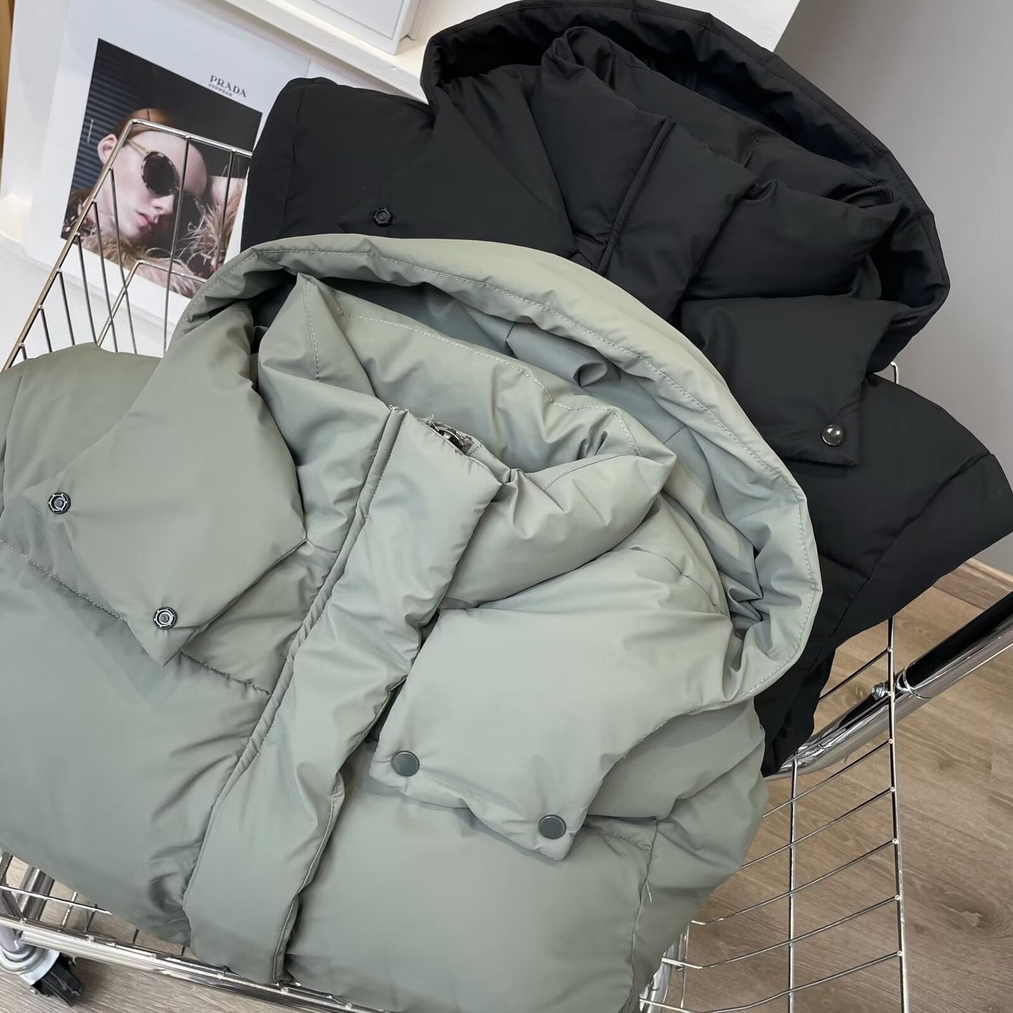 Women's winter warm hooded cotton jacket