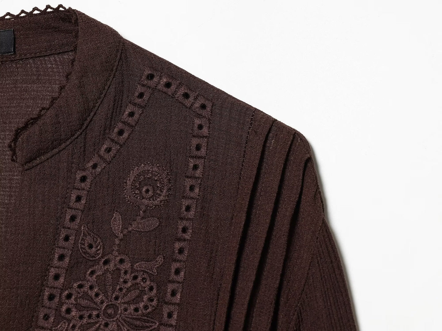 Women's V-neck pleated embroidered shirt