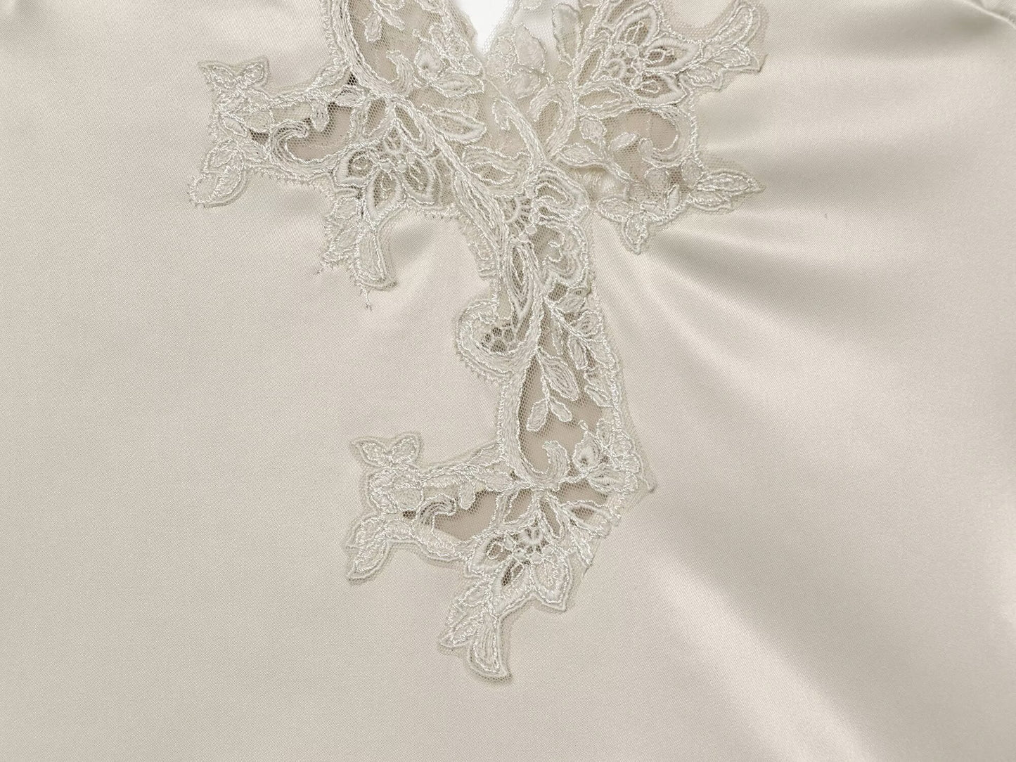 Women's lace decorated satin textured bodysuit