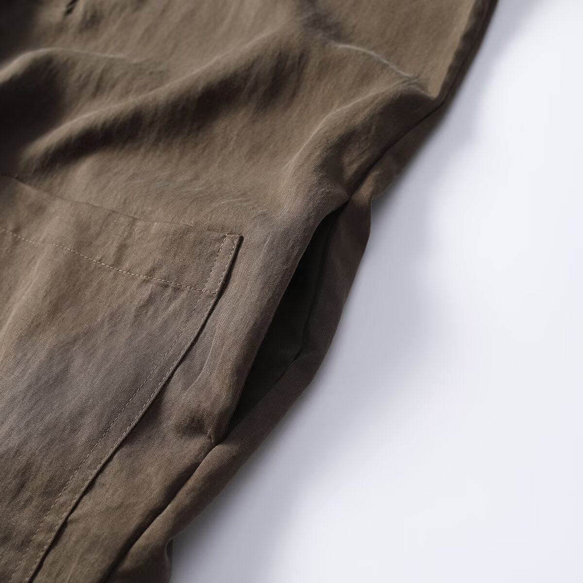 Women's pocket decorated shirt style dress