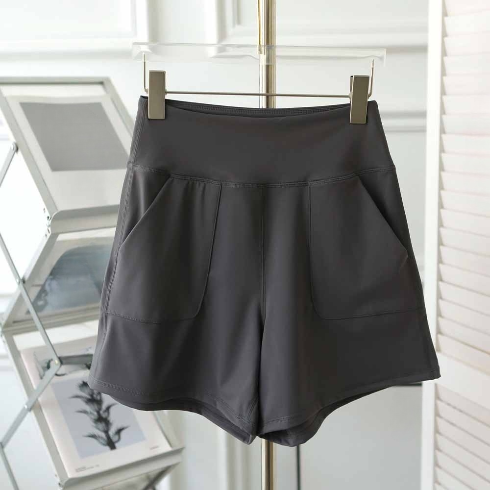 2026 ladies new summer training loose breathable yoga shorts running.