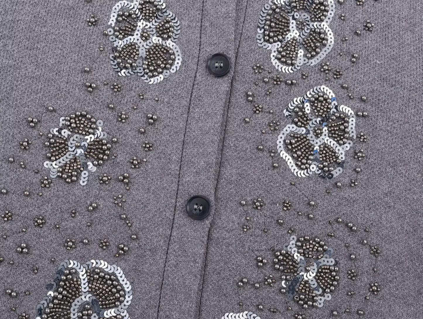 Women's bead decoration O Neck knitted Coat