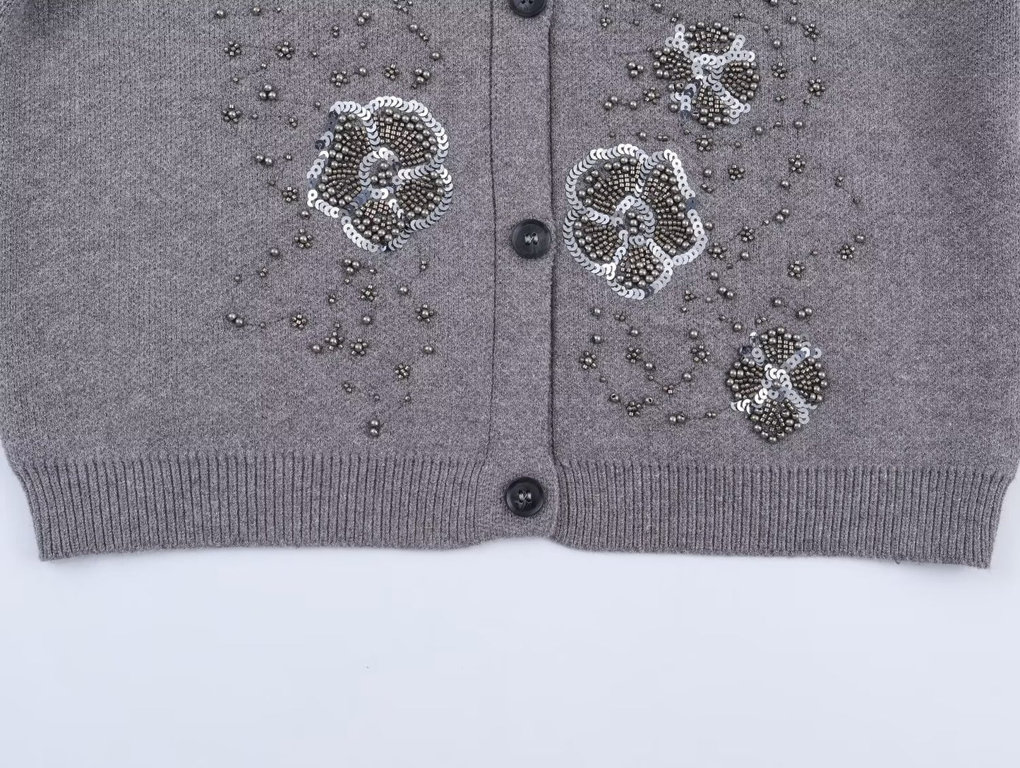 Women's bead decoration O Neck knitted Coat