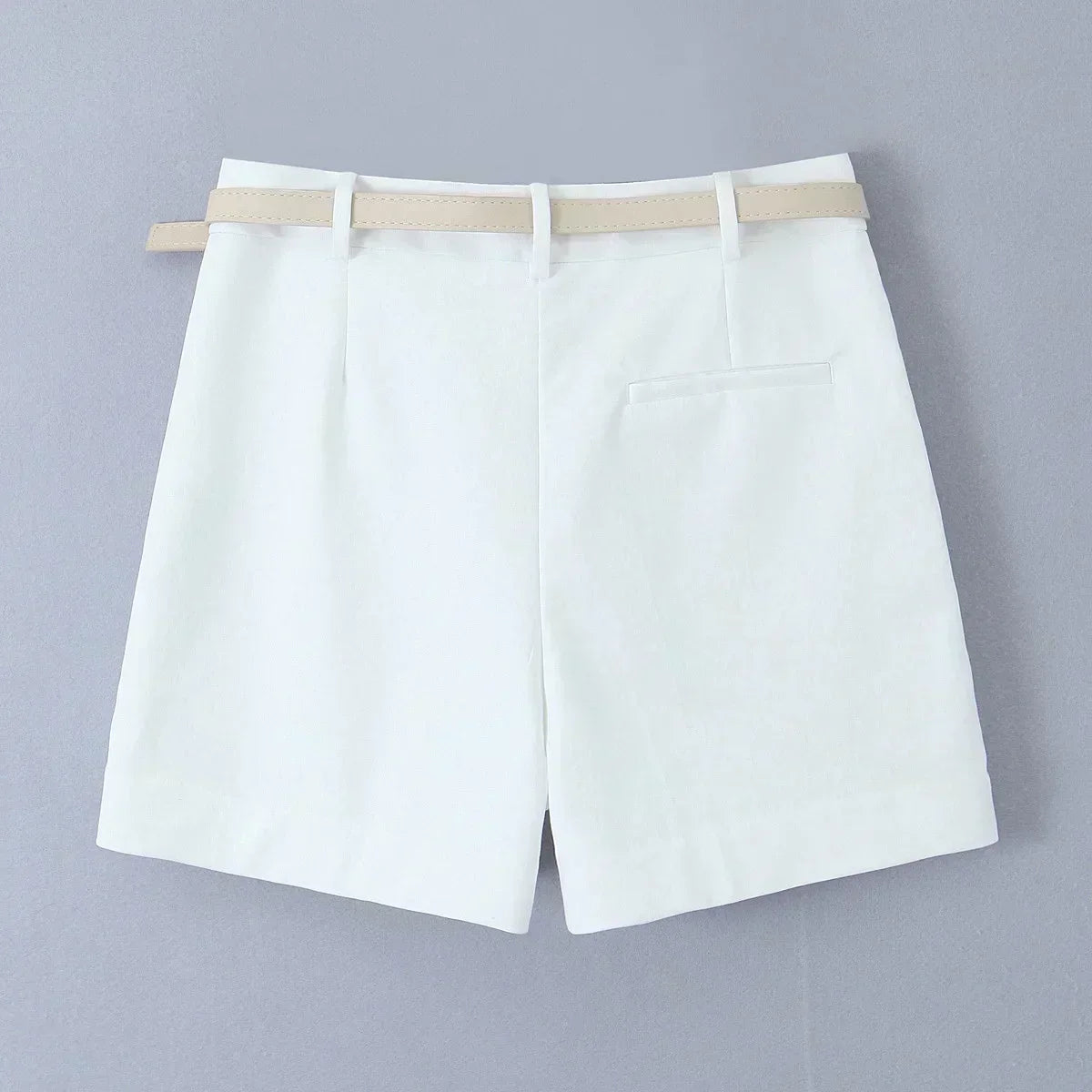 Women's New Chic Fashion Belt Decoration Casual Versatile Pleated Shorts Retro High Waist Side Pocket Women's Shorts