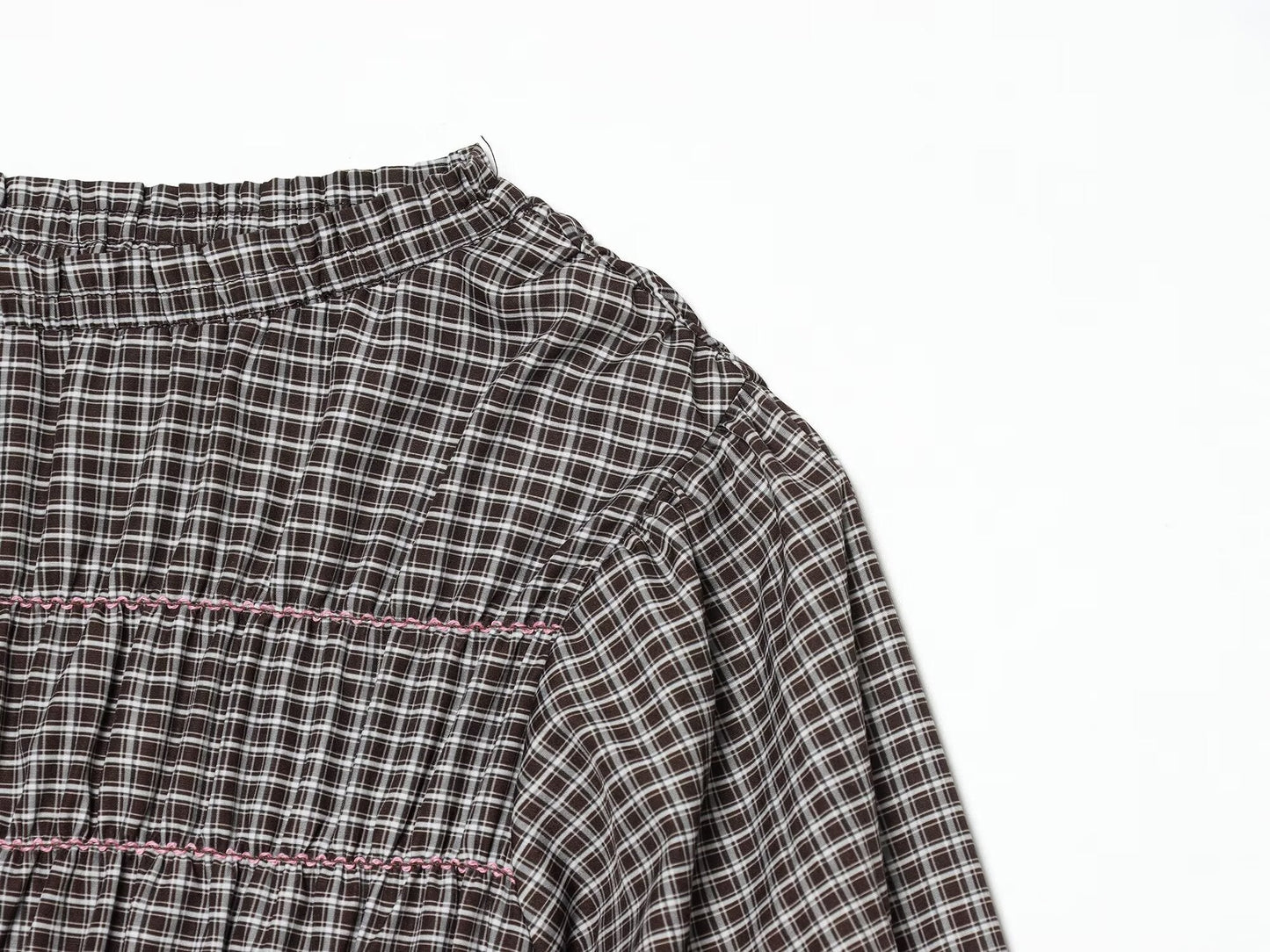 Women's short pleated plaid shirt