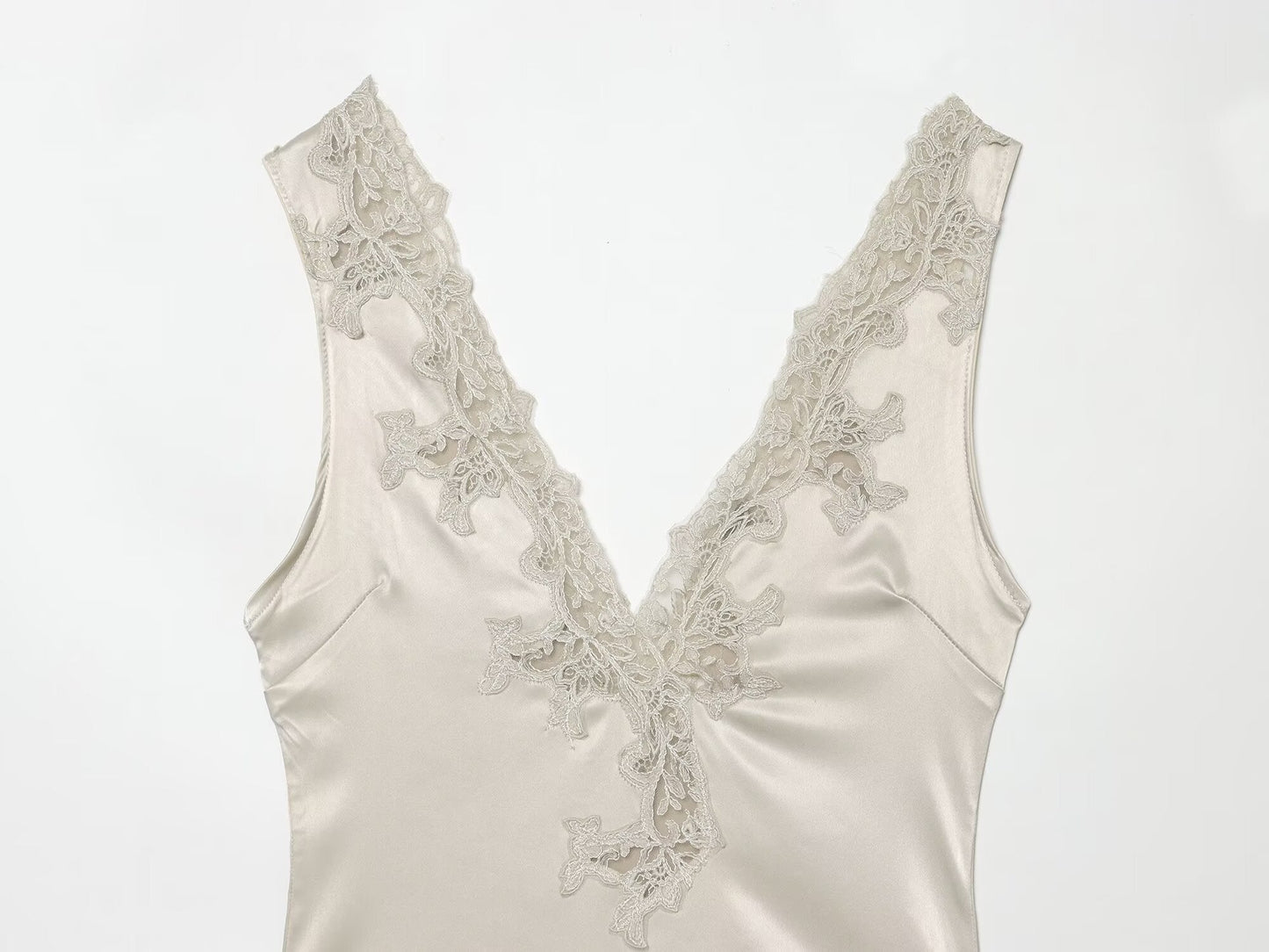 Women's lace decorated satin textured bodysuit