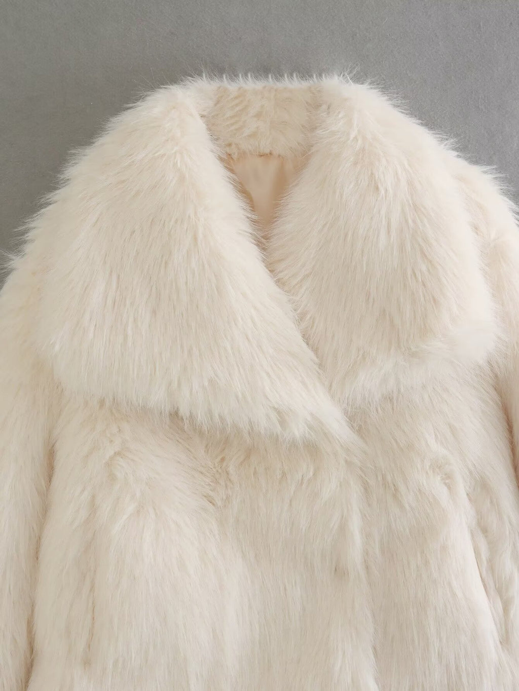 Women 2025 New Faux fur coat with large lapel