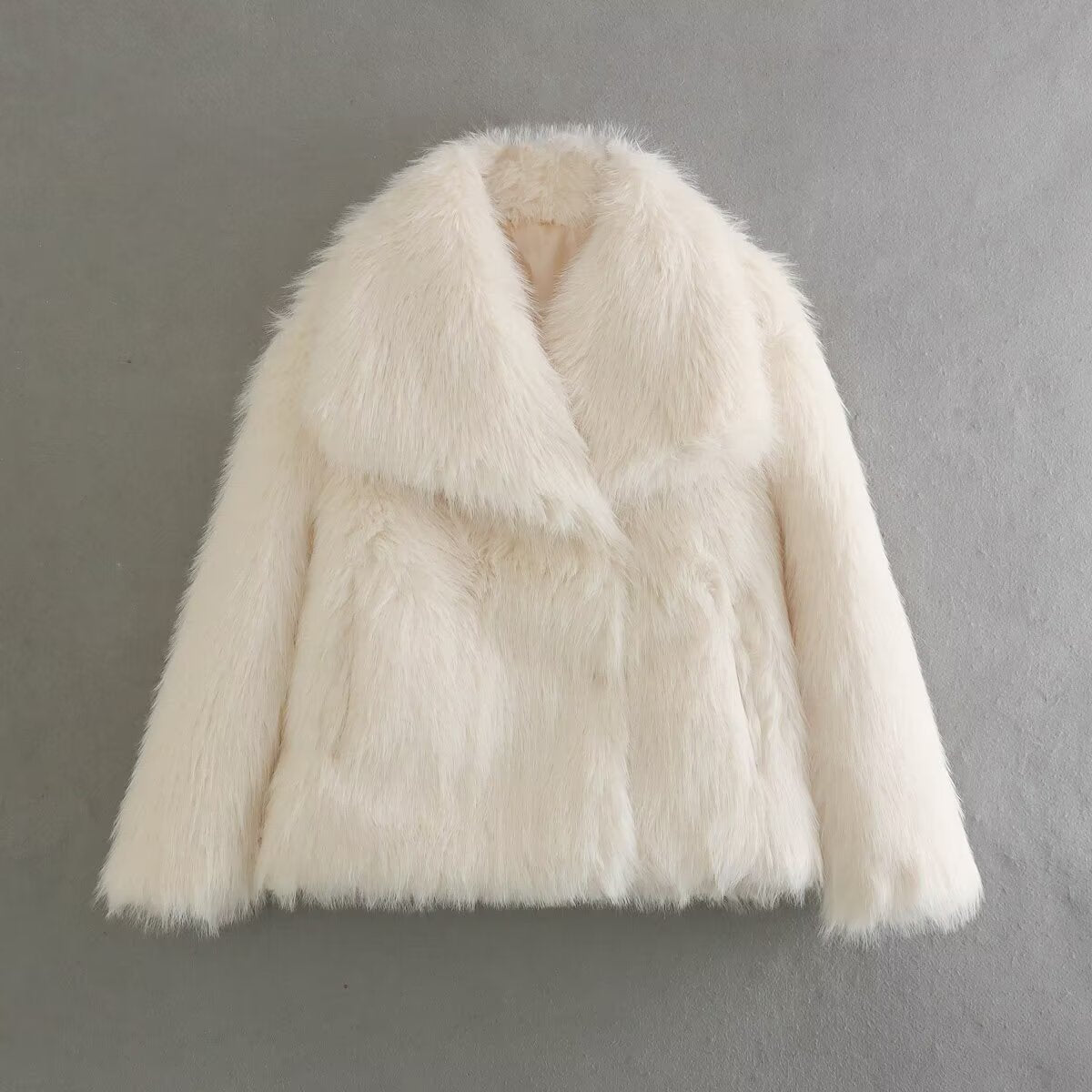 Women 2025 New Faux fur coat with large lapel