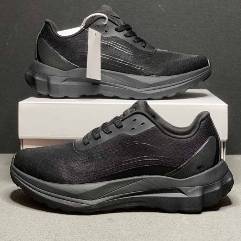 2026 new ultra-light breathable mesh sports casual couple shoes have a shoe box