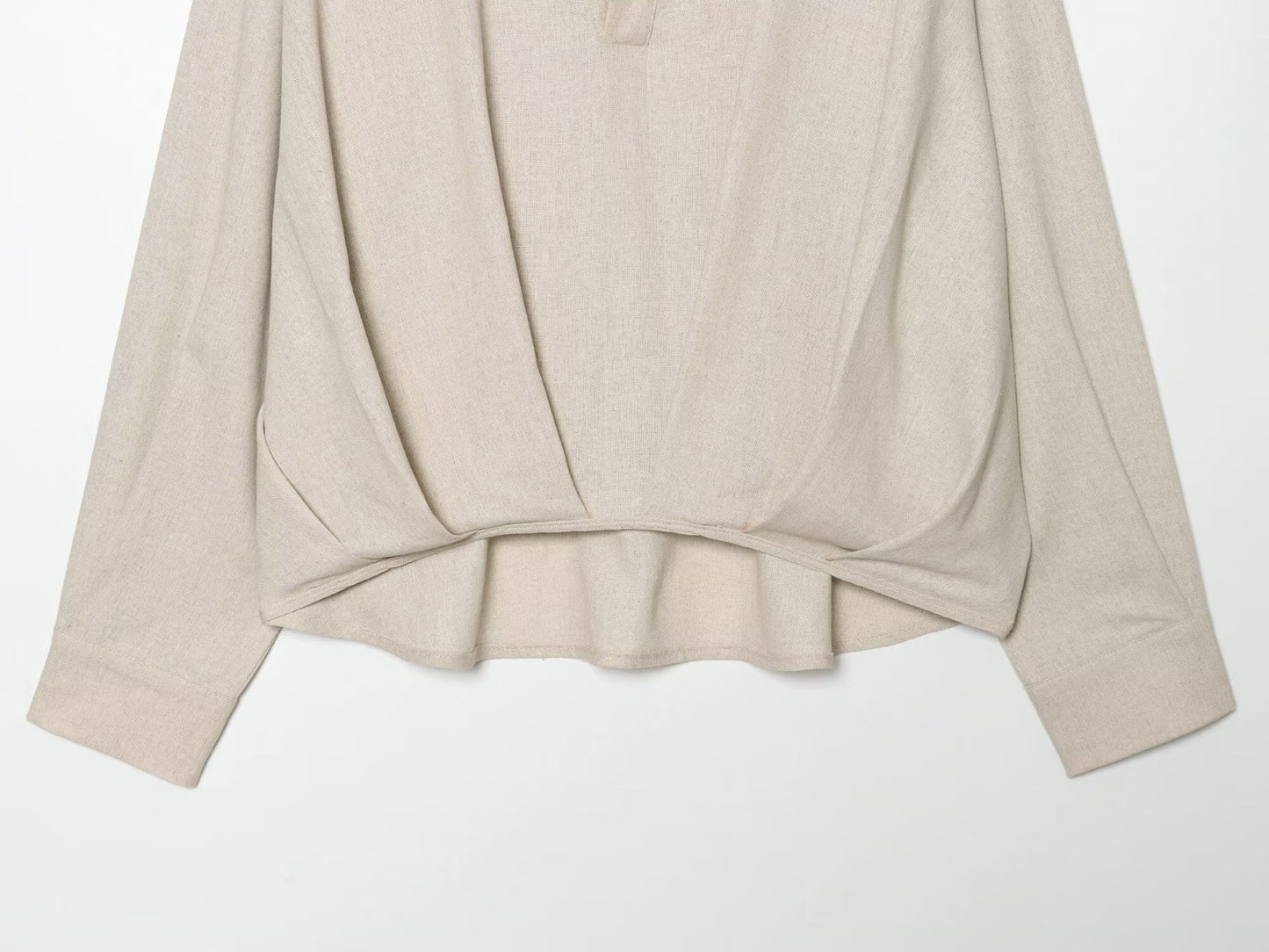 Women's fluffy hem linen blend shirt