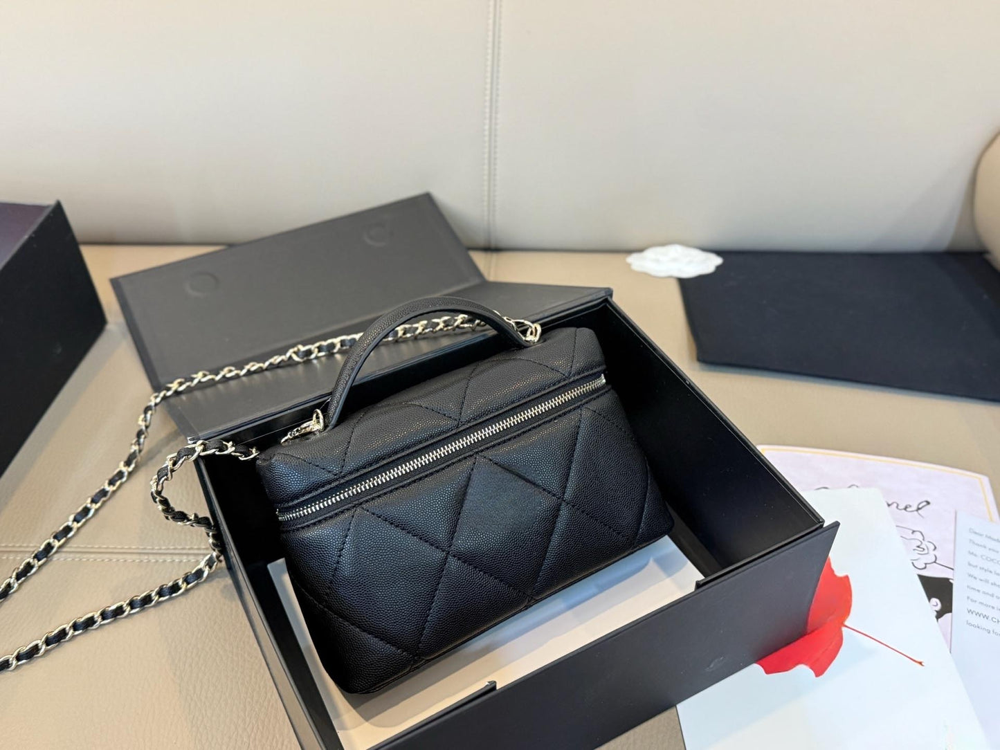 Women's new fashion Chain handbag