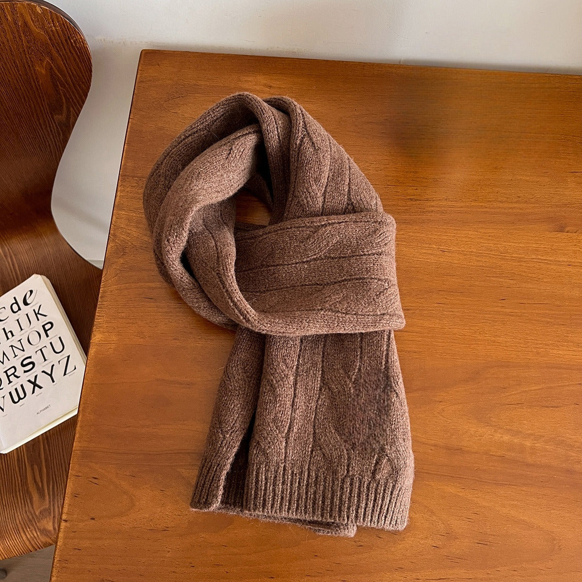 New warm retro embroidery knitted scarf