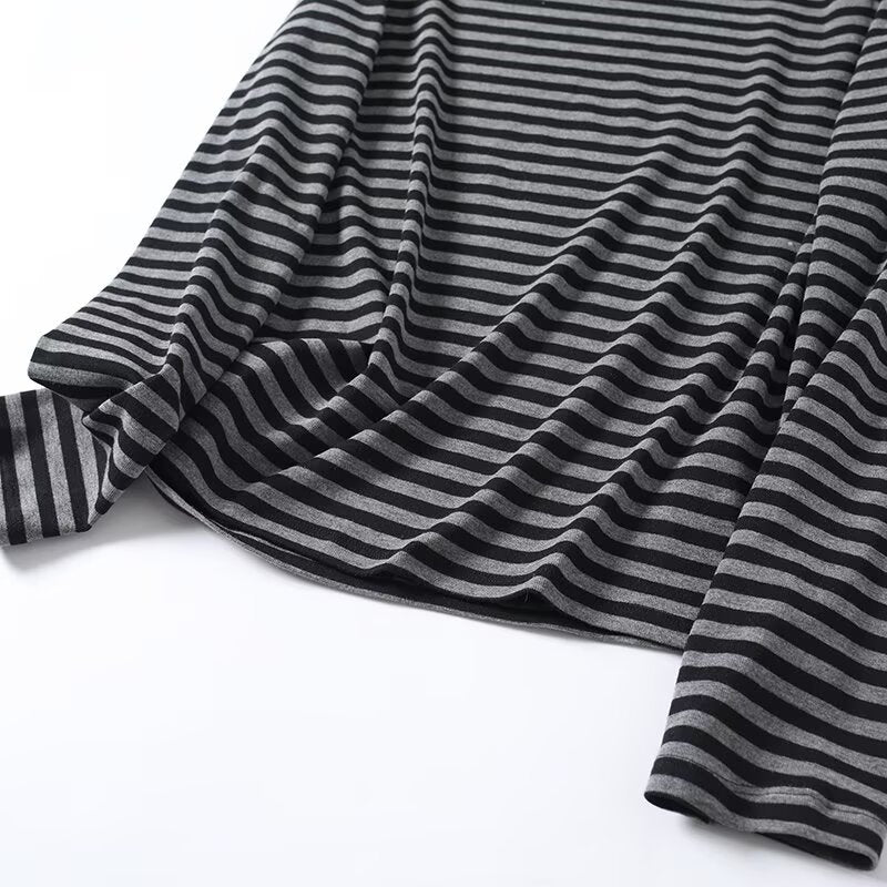 Women's base flat neck striped long sleeved T-shirt