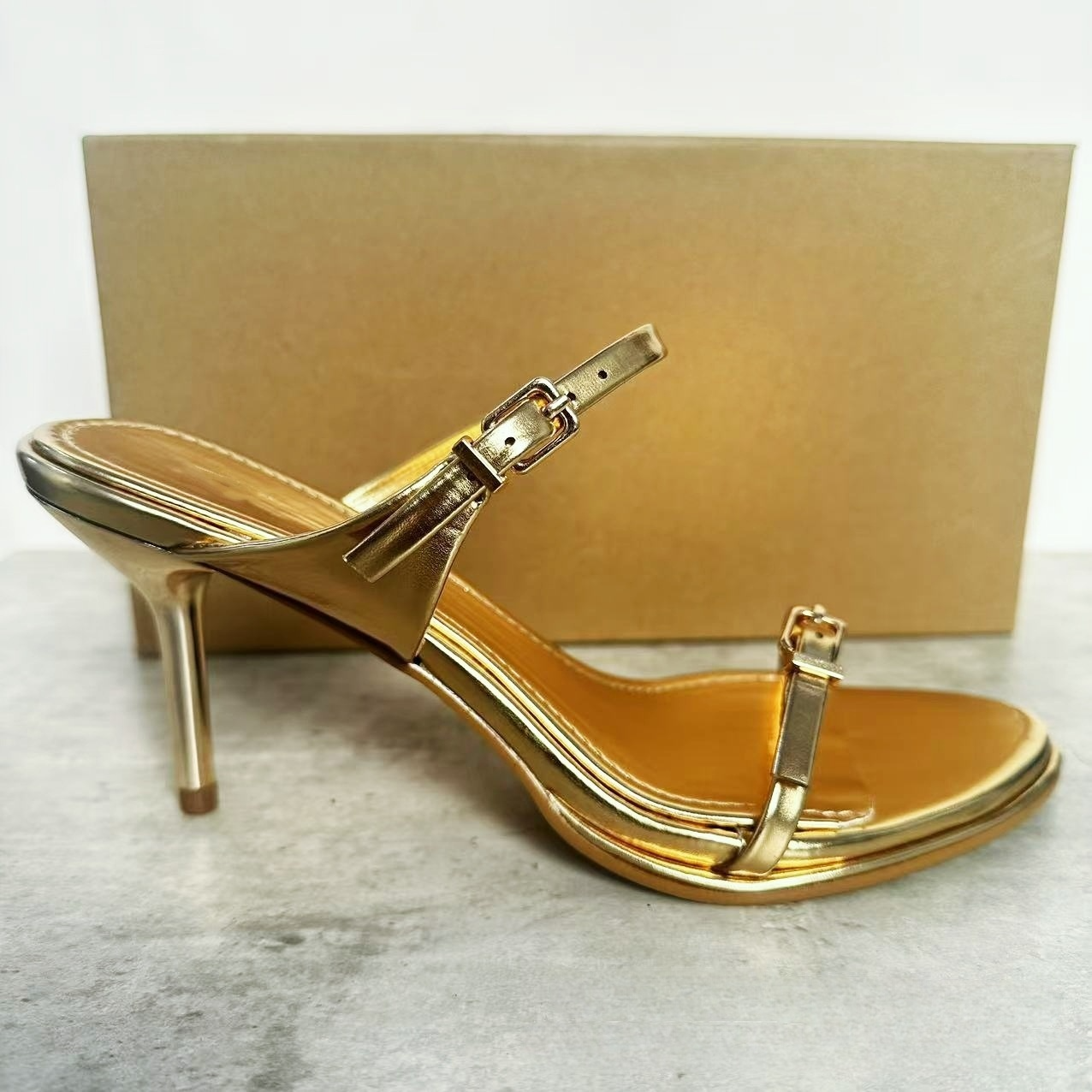 New style single-strap high-heeled round-toe stiletto sandals with metallic double straps
