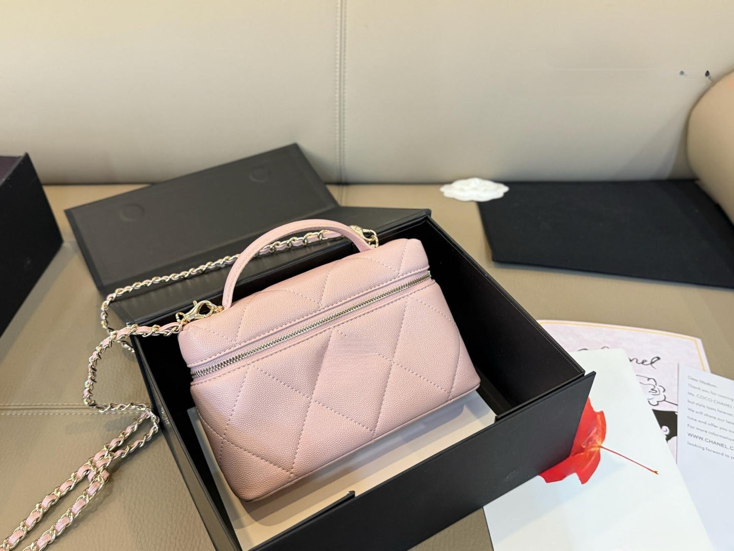Women's new fashion Chain handbag
